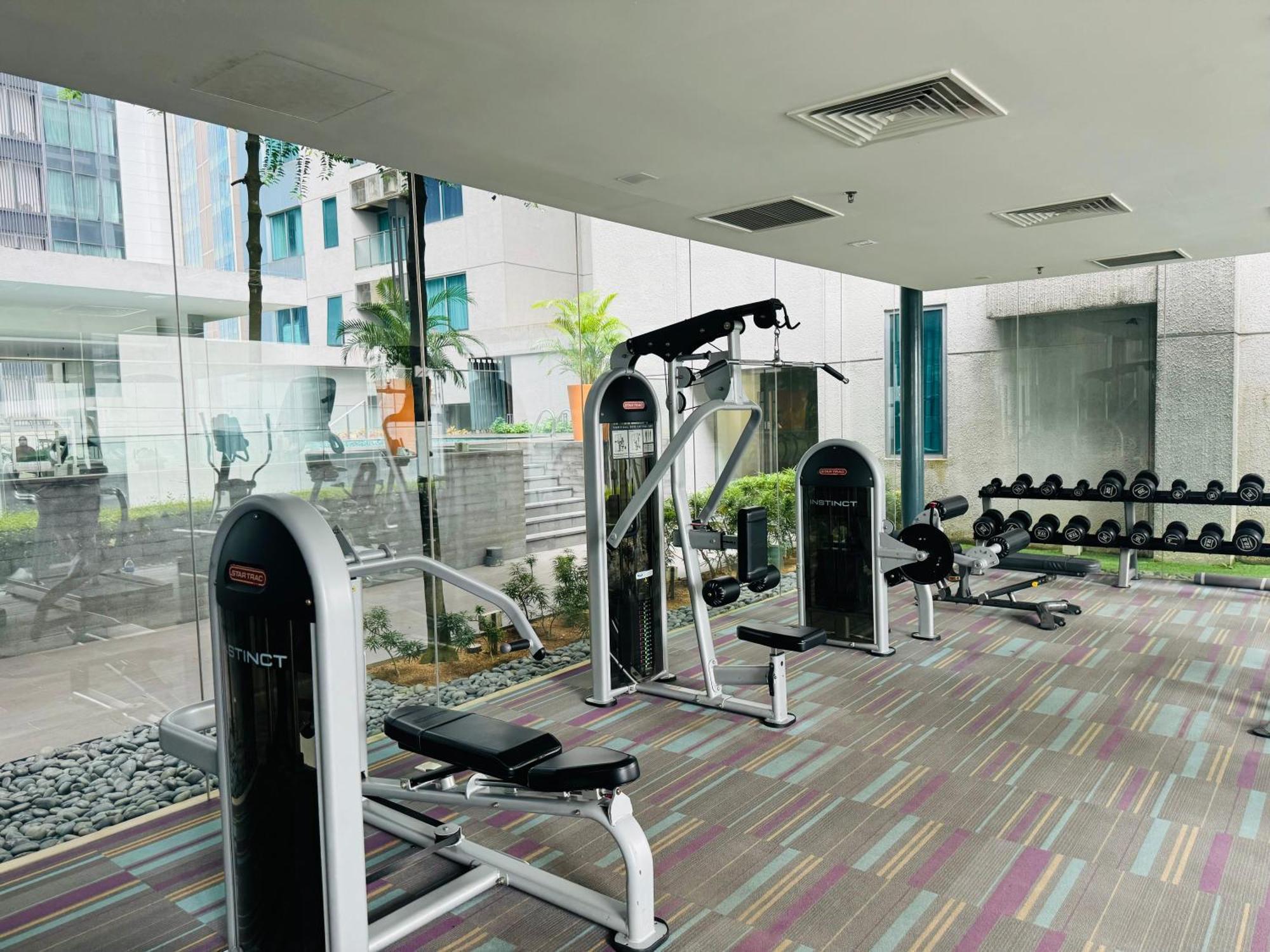 Summer Suites Klcc By Classy Kuala Lumpur Buitenkant foto