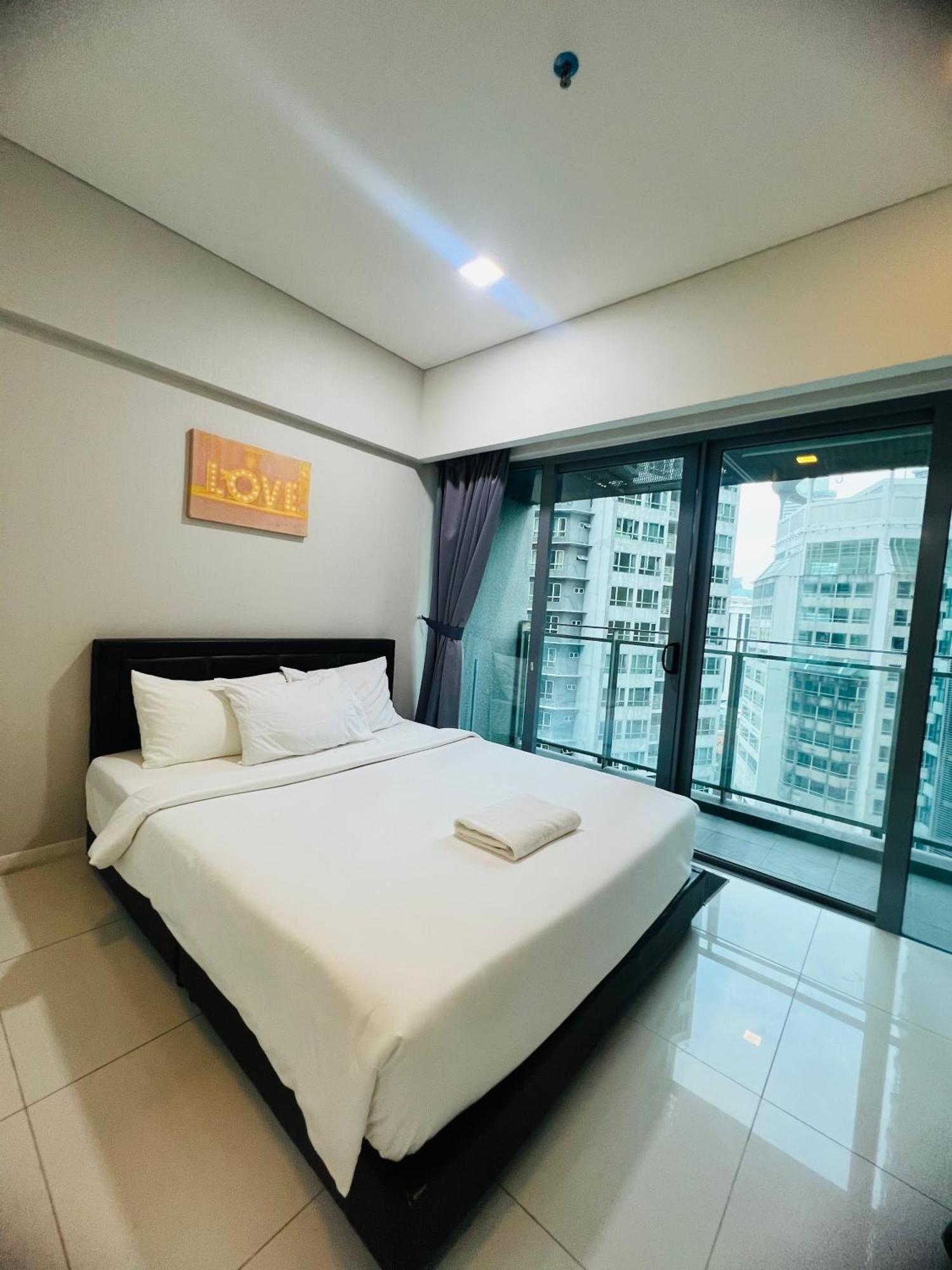 Summer Suites Klcc By Classy Kuala Lumpur Buitenkant foto